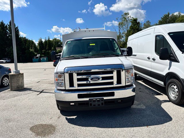 Certified 2025 Ford E-350 and Econoline 350 Super Duty w/ Power Equipment Group RWD image 3