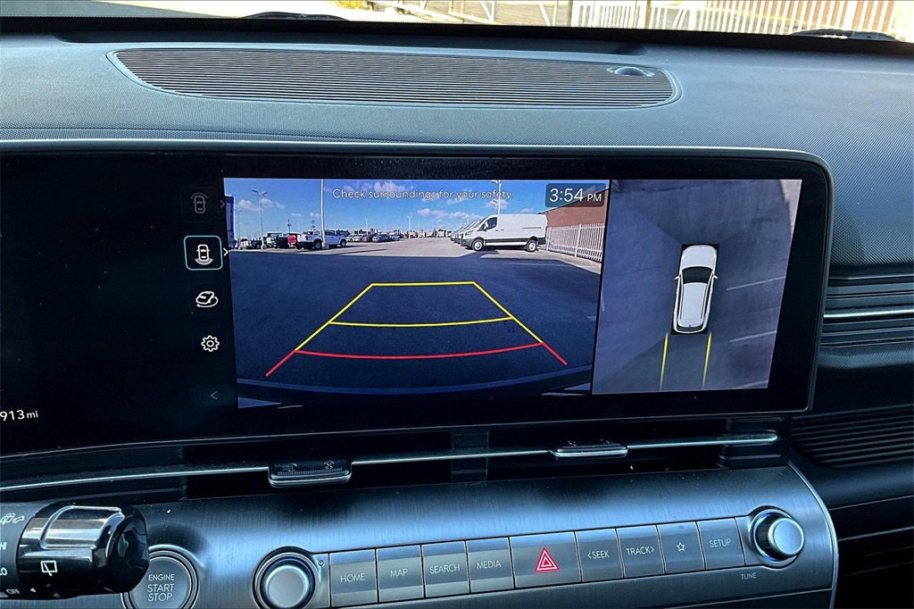 Used 2024 Hyundai Kona Limited image 20