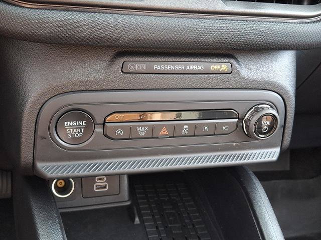 Certified 2025 Ford Bronco Sport Outer Banks w/ Outer Banks Tech Package+ AWD/4WD image 16