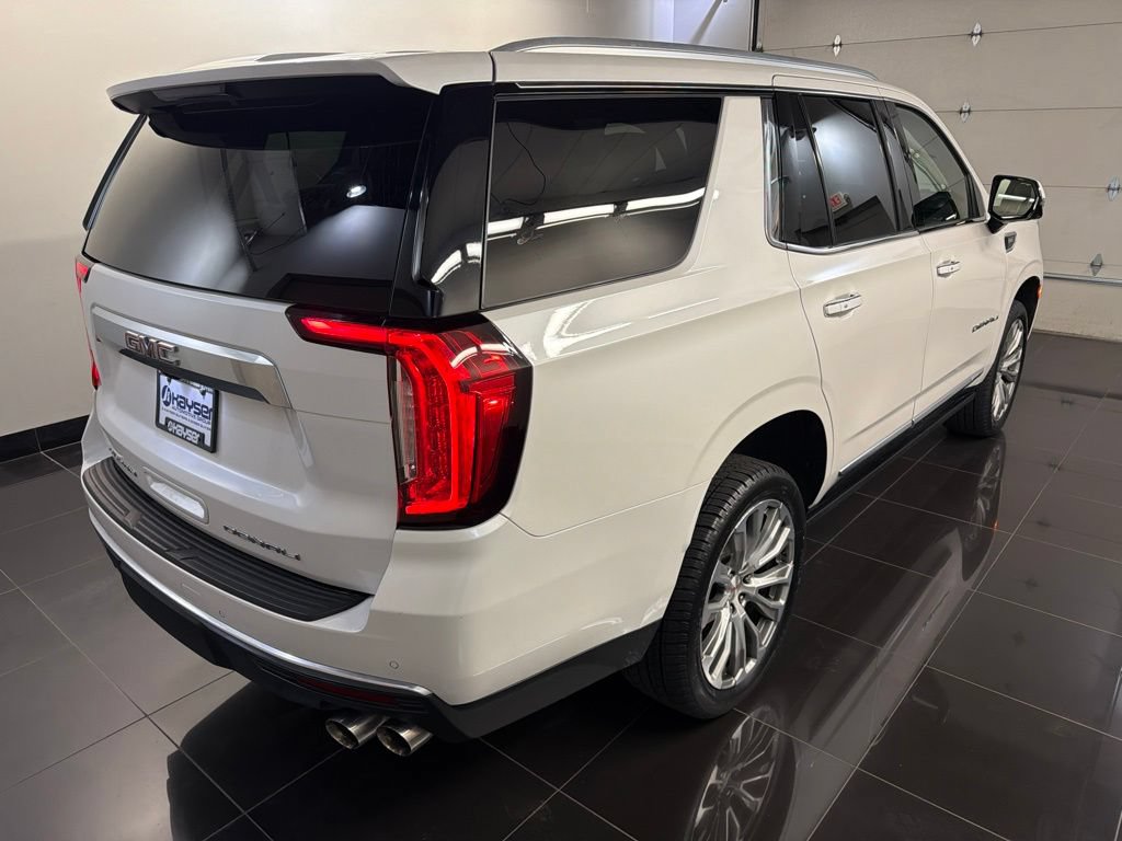 Used 2021 GMC Yukon Denali w/ Denali Premium Package AWD/4WD image 6