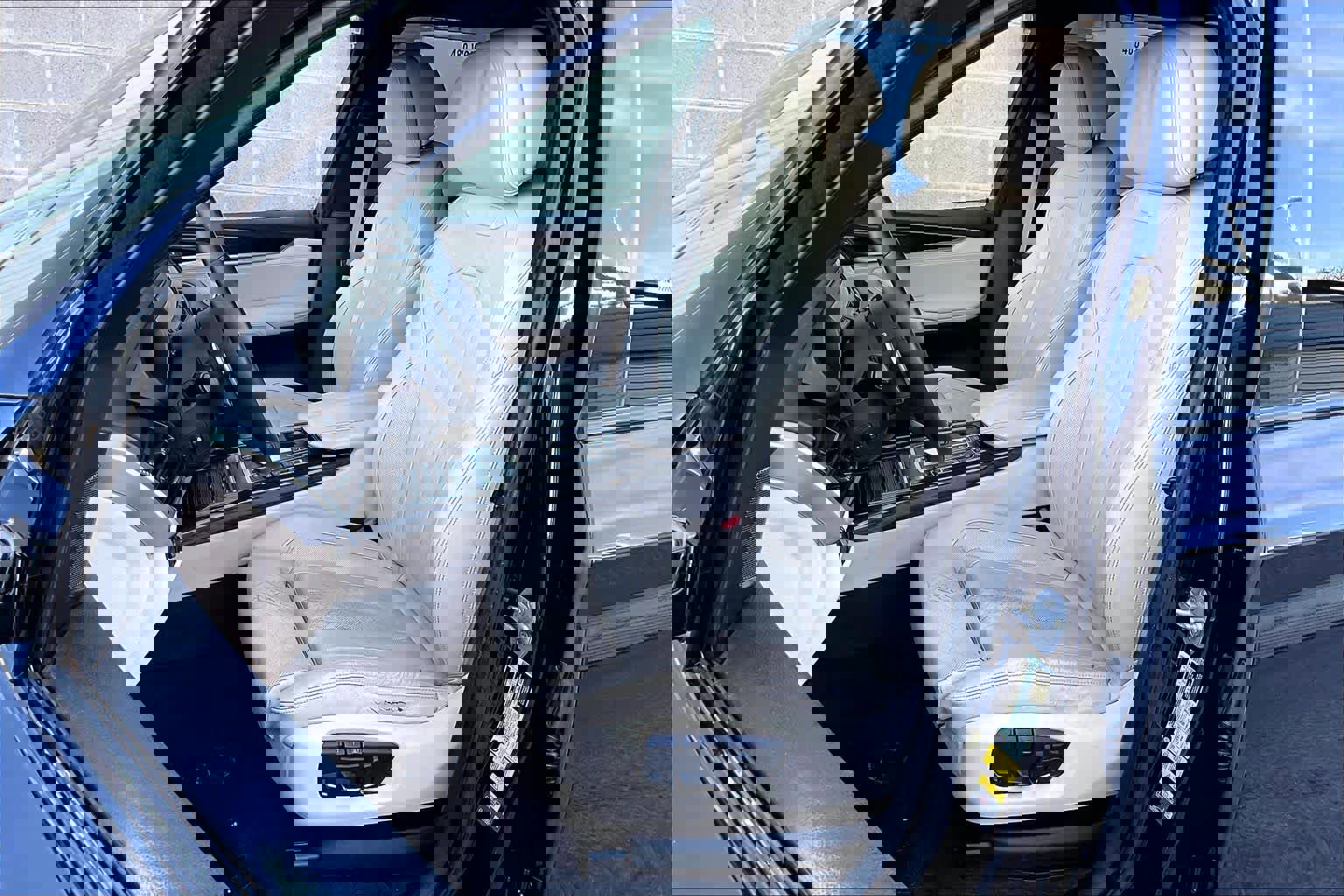 Used 2018 BMW X5 xDrive40e image 11