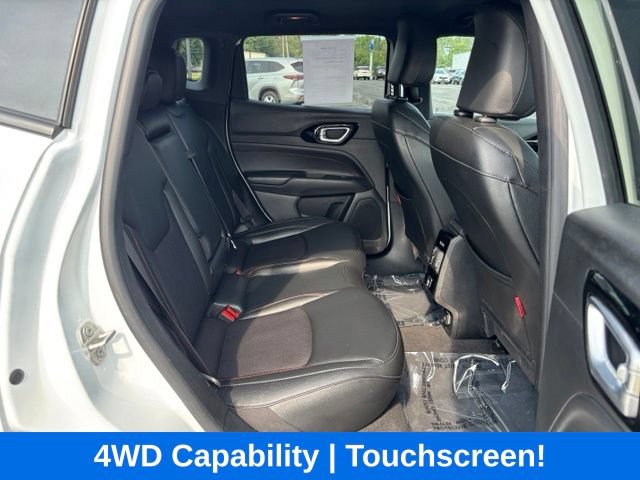 Used 2024 Jeep Compass Trailhawk AWD/4WD image 16