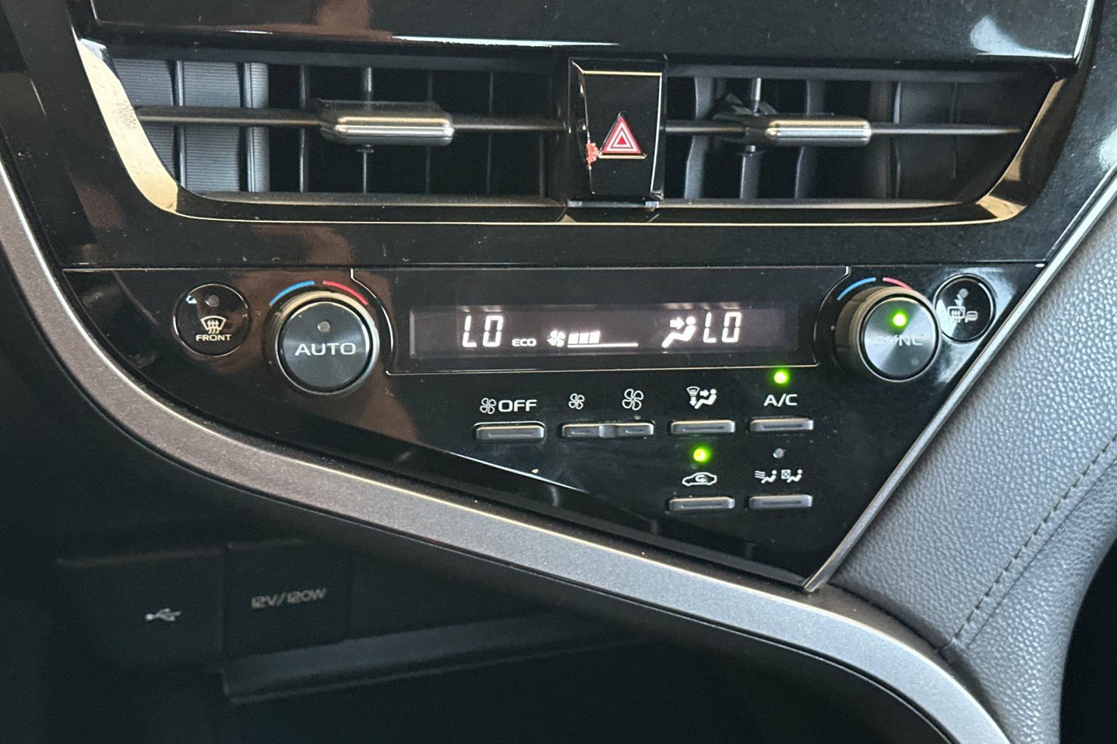 Used 2021 Toyota Camry LE w/ Cold Weather Package FWD image 20
