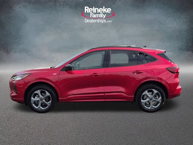 Certified 2024 Ford Escape ST-Line w/ Tech Pack #1 AWD/4WD image 9