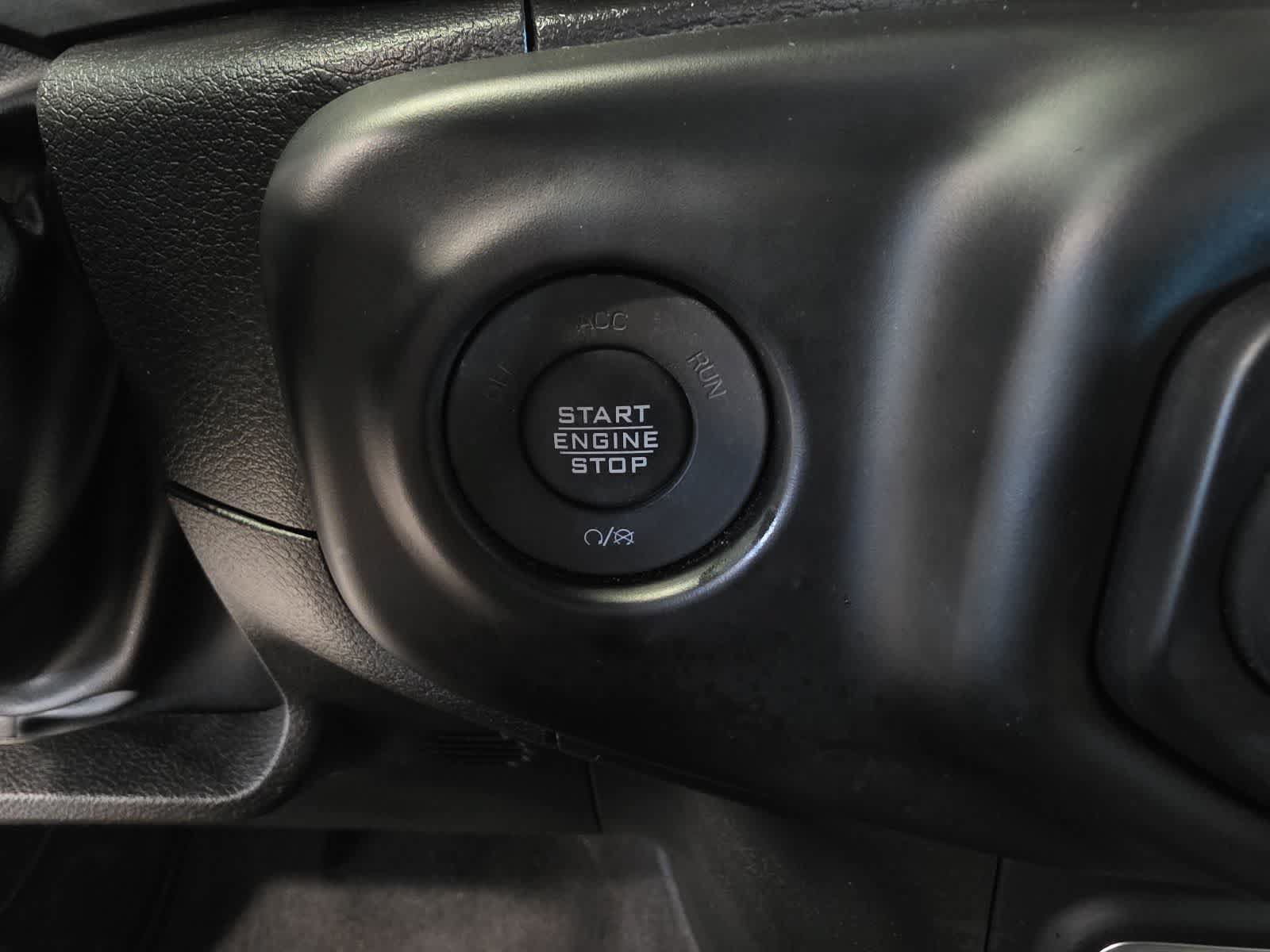 Used 2023 Jeep Wrangler Unlimited Rubicon w/ Xtreme 35 Tire Package AWD/4WD image 25