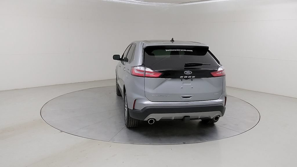 Certified 2024 Ford Edge Titanium w/ Equipment Group 301A AWD/4WD image 16