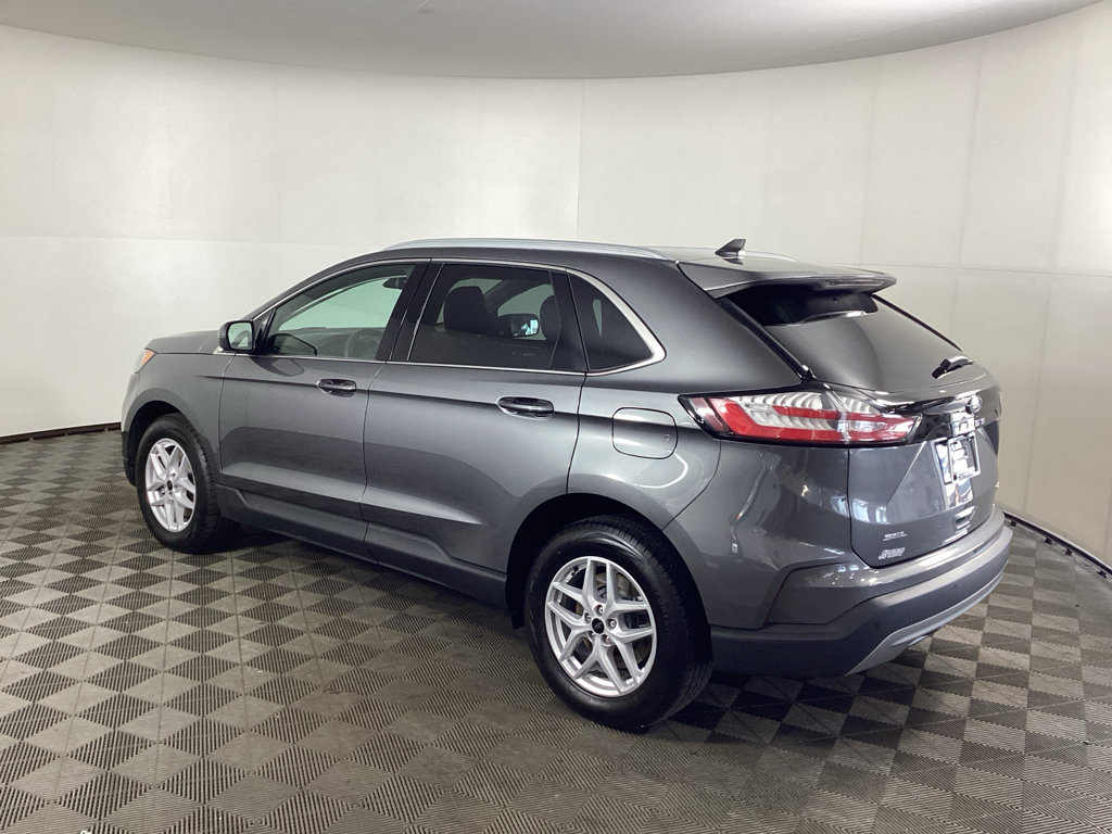 Certified 2023 Ford Edge SEL w/ Convenience Package AWD/4WD image 4