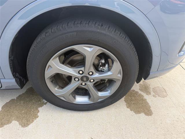 Certified 2024 Ford Escape ST-Line w/ Tech Pack #1 AWD/4WD image 32