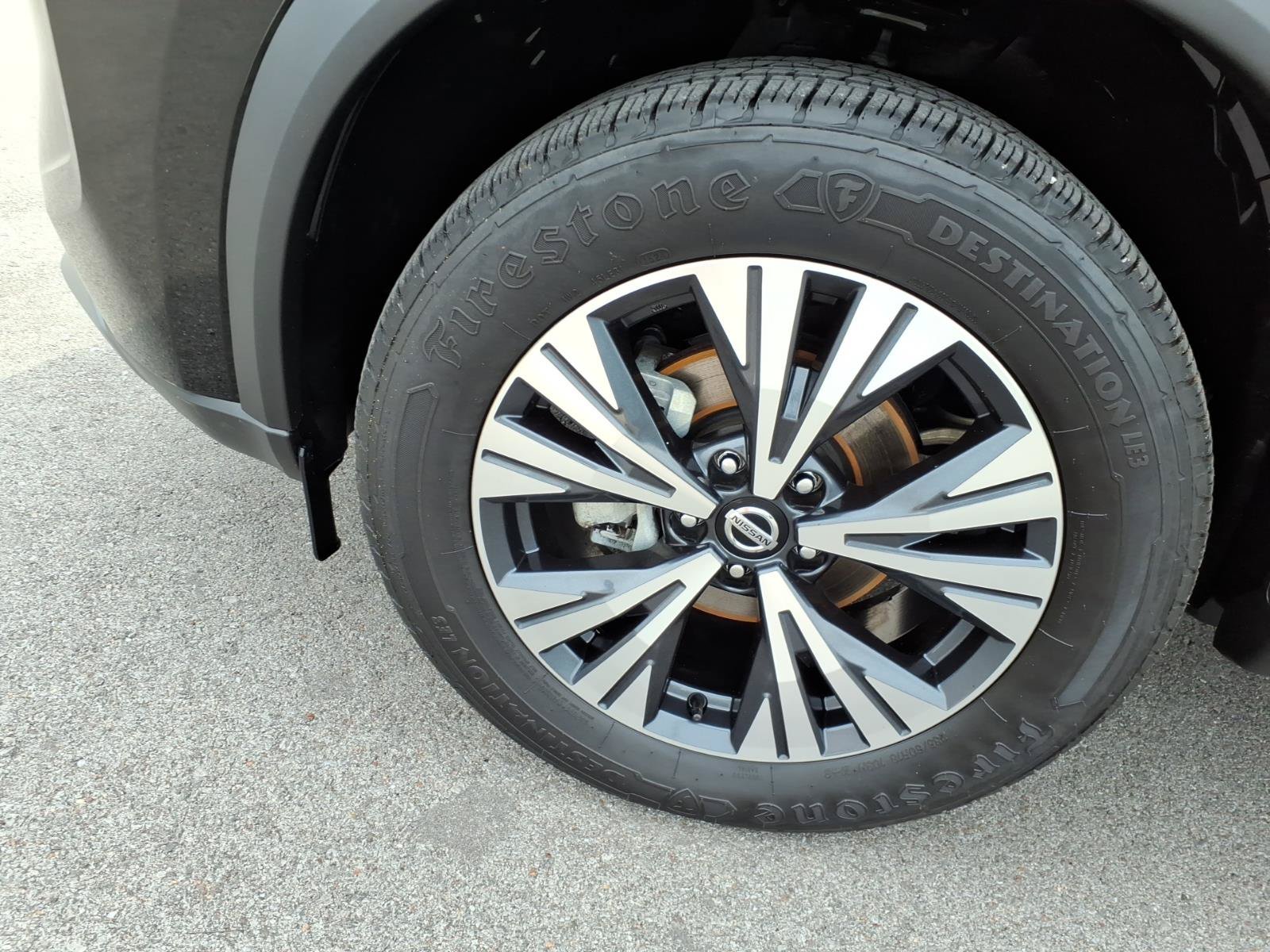 Used 2021 Nissan Rogue SV w/ Premium Package AWD/4WD image 9