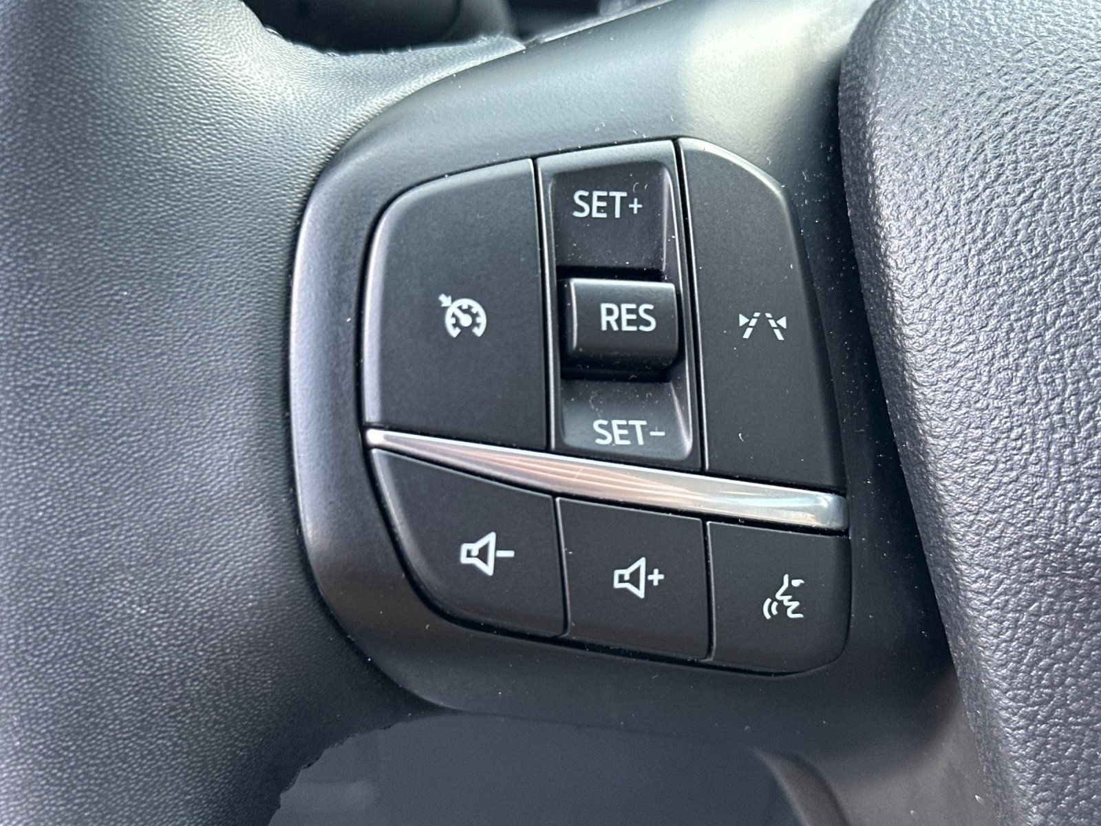 Certified 2023 Ford Escape Active FWD image 27