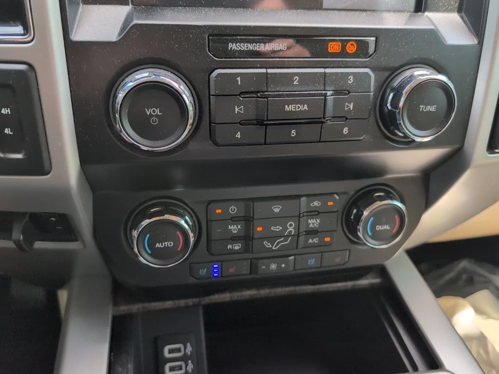 Certified 2019 Ford F250 Lariat w/ Lariat Ultimate Package AWD/4WD image 20