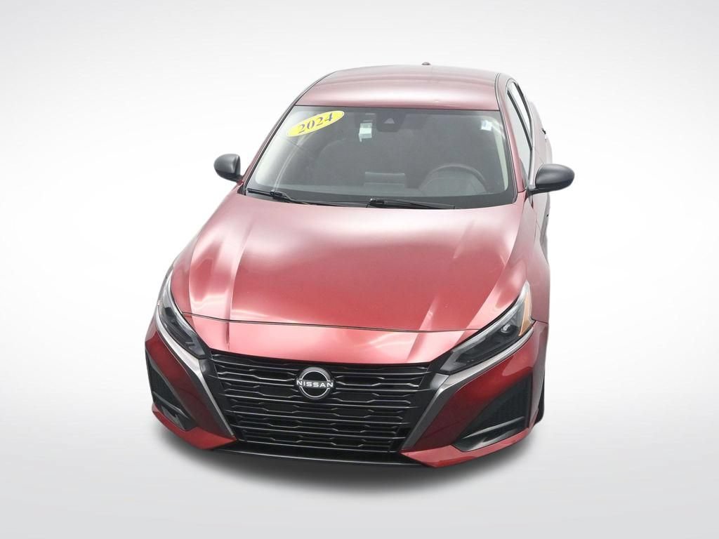 Used 2024 Nissan Altima 2.5 SV FWD image 30