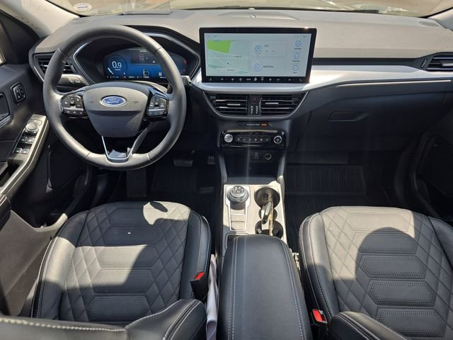 Certified 2024 Ford Escape Platinum w/ Premium Technology Package AWD/4WD image 31