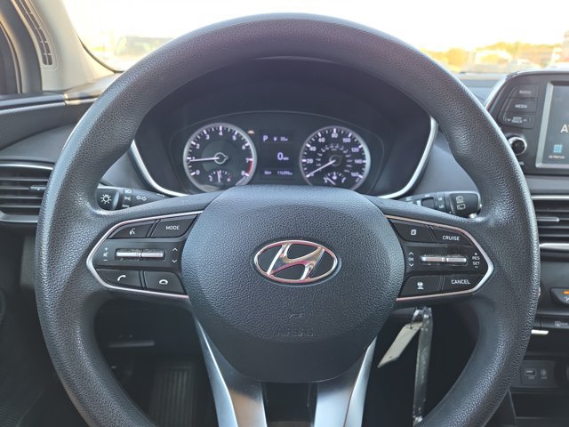 Used 2019 Hyundai Santa Fe SE FWD image 17