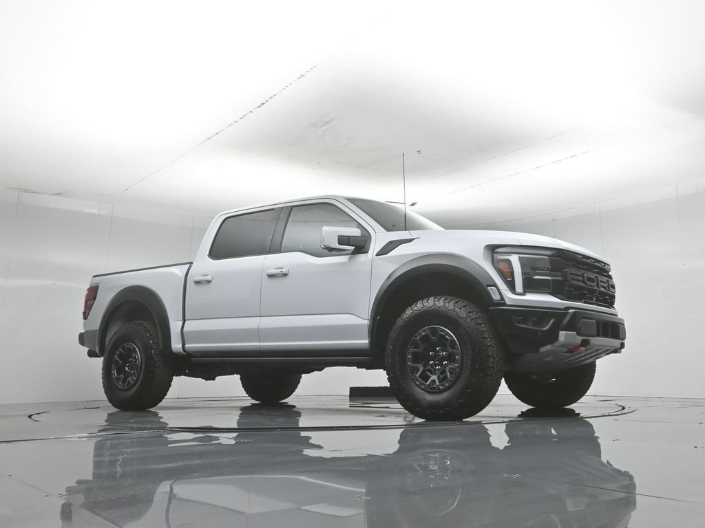 Certified 2025 Ford F150 Raptor w/ Equipment Group 803A Raptor R AWD/4WD image 4
