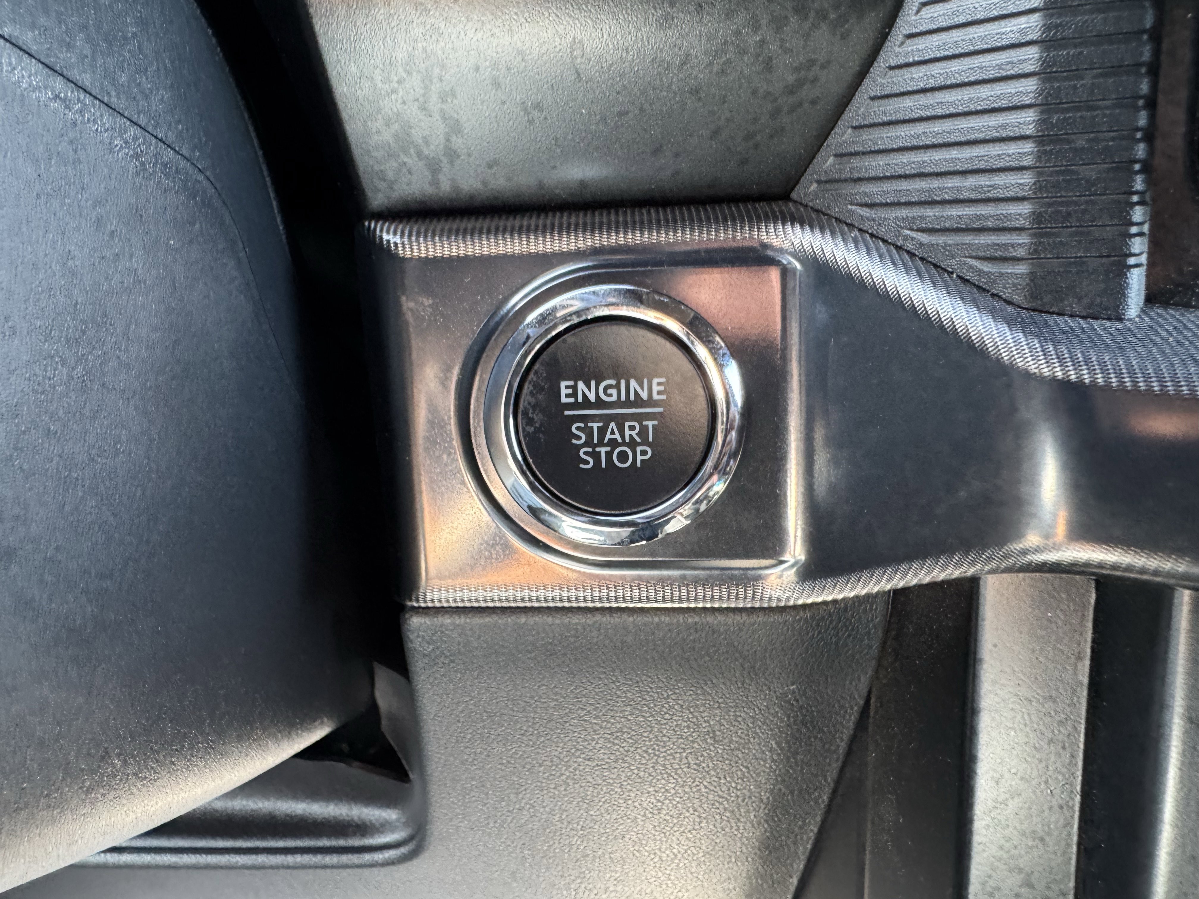 Certified 2025 Ford F150 Raptor AWD/4WD image 14