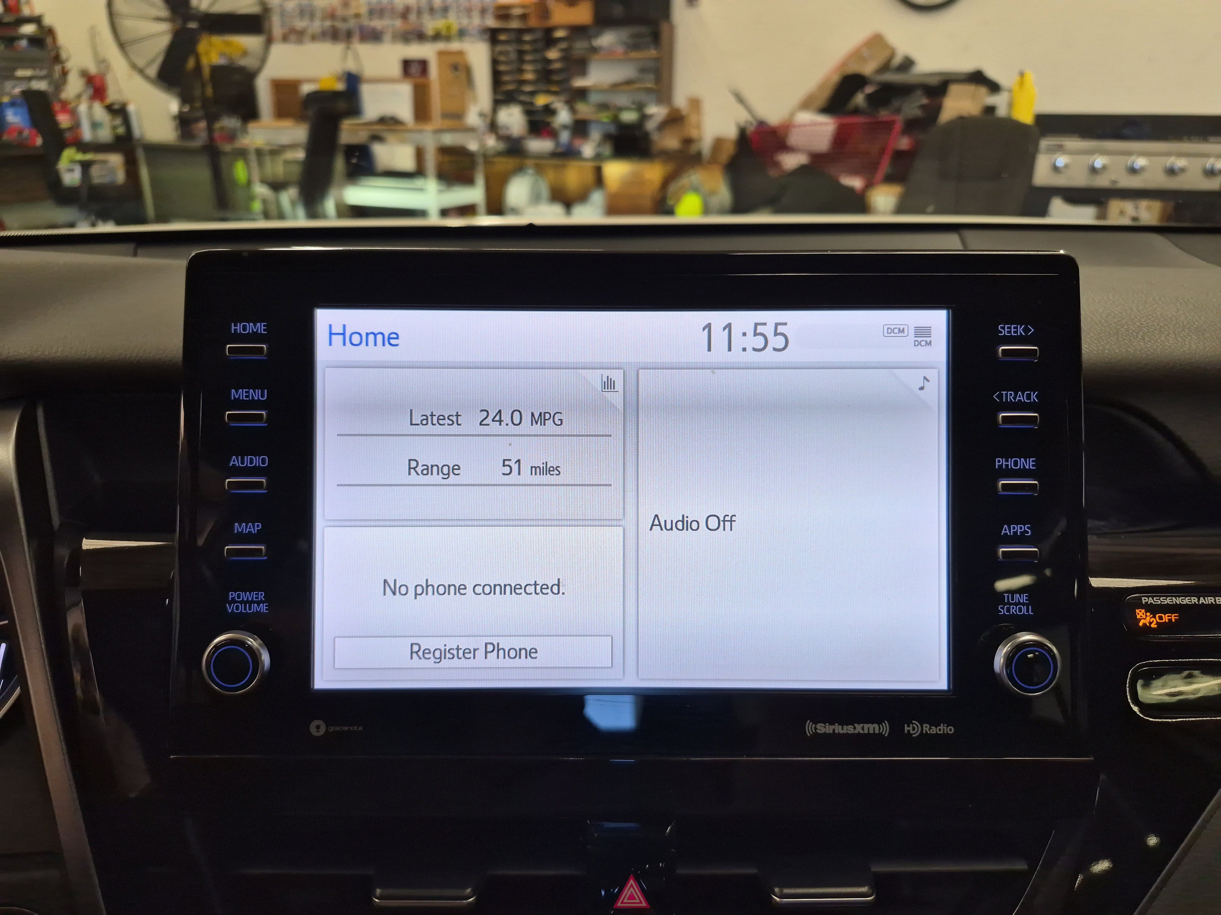 Used 2024 Toyota Camry XLE FWD image 33