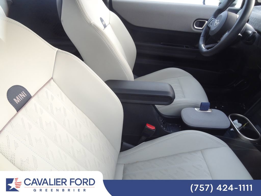 Used 2025 MINI Cooper S FWD image 10