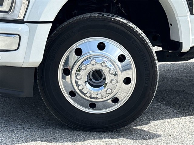 Certified 2023 Ford F450 Platinum w/ FX4 Off-Road Package image 41