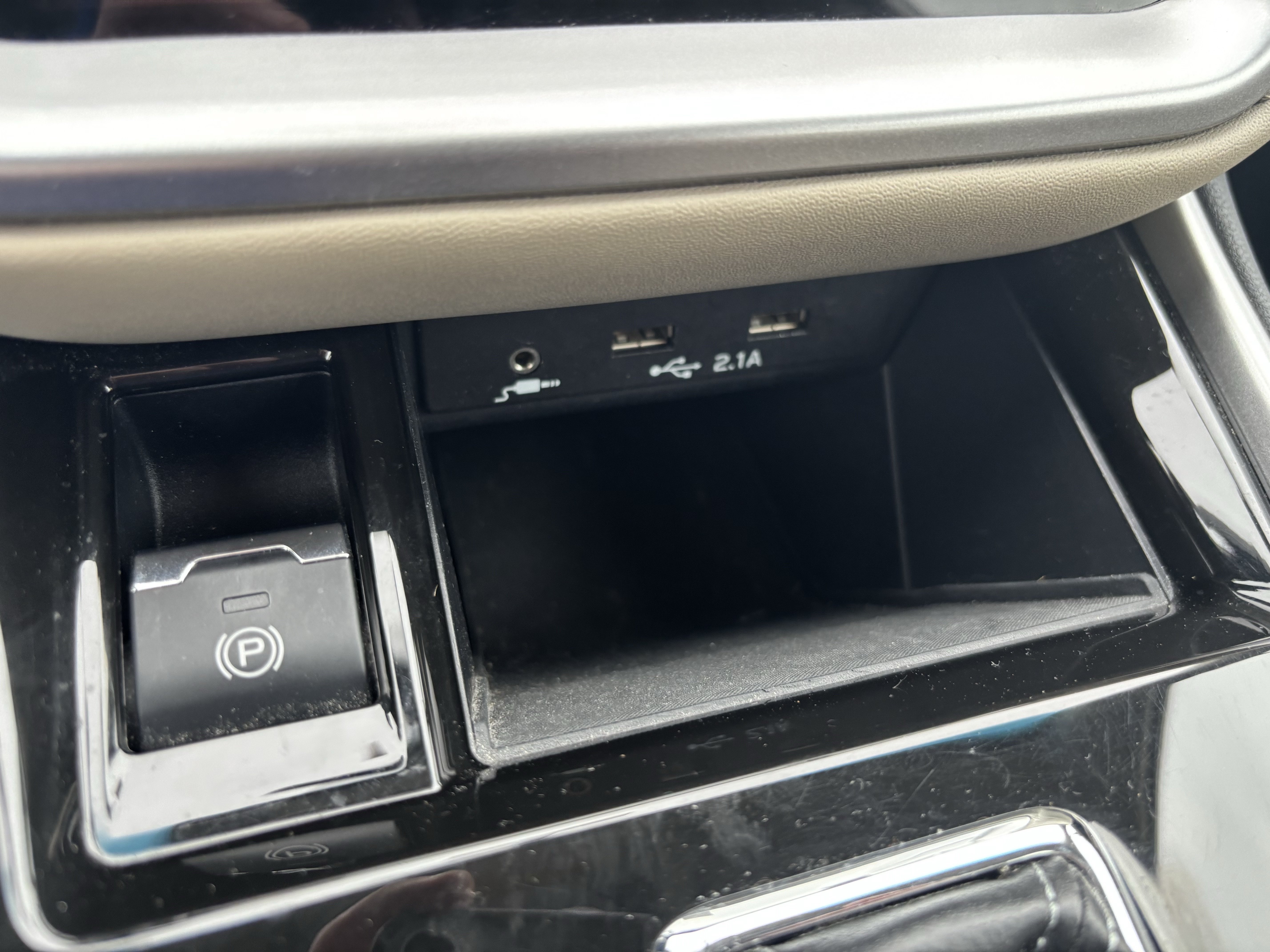Used 2020 Subaru Legacy Premium AWD/4WD image 30