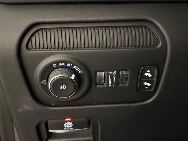 Used 2024 Jeep Grand Wagoneer L Series II w/ Quick Order Packagew 28T image 15