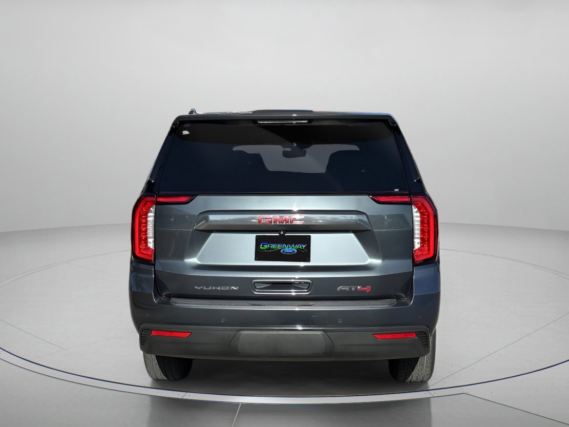 Used 2021 GMC Yukon XL AT4 w/ Technology Package image 3