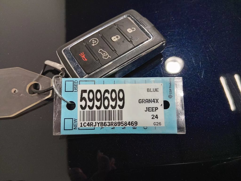 Used 2024 Jeep Grand Cherokee Limited 4xe AWD/4WD image 26