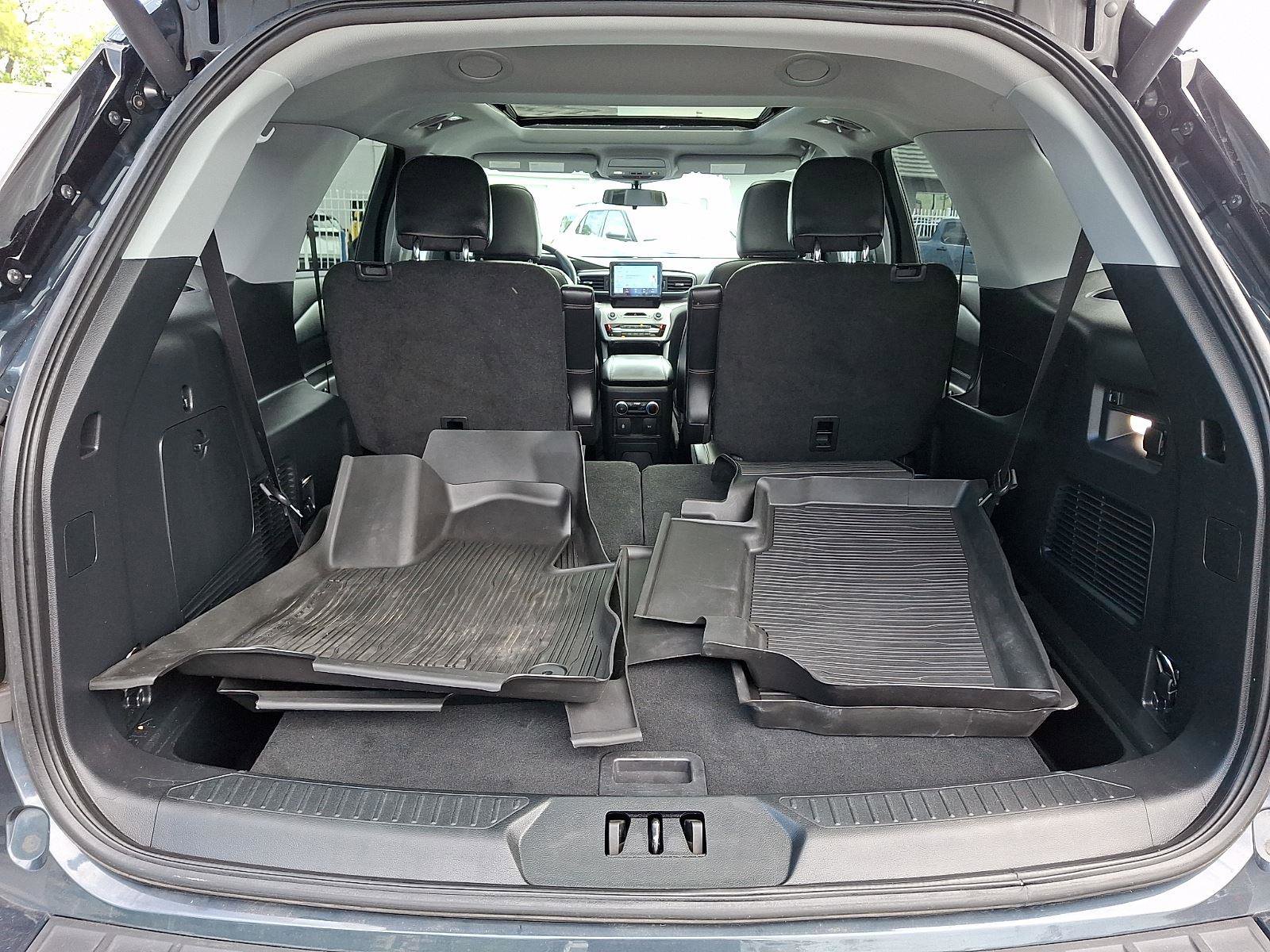 Certified 2023 Ford Explorer XLT w/ Equipment Group 202A AWD/4WD image 29