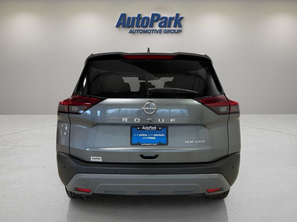 Used 2023 Nissan Rogue SV AWD/4WD image 6