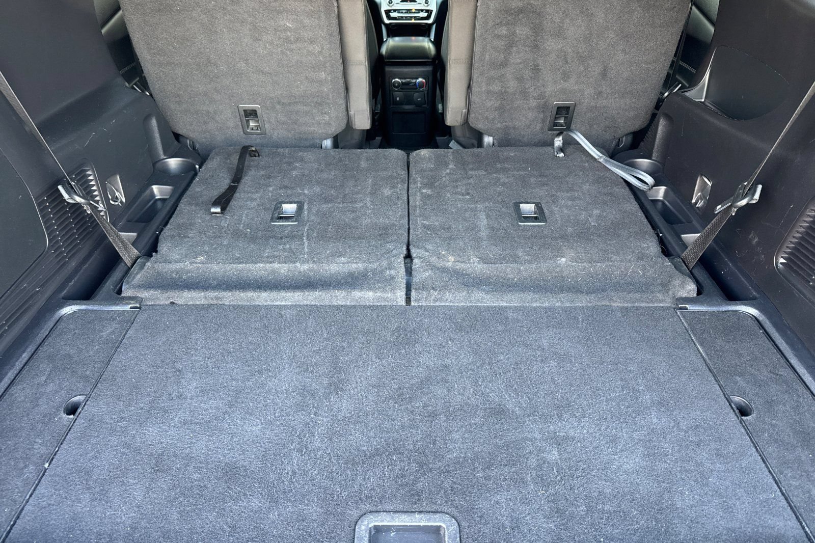 Certified 2021 Ford Explorer XLT RWD image 17