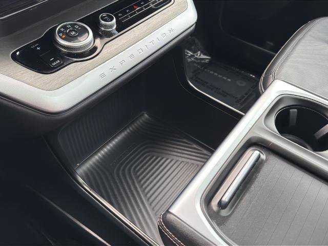 Certified 2025 Ford Expedition Max Platinum w/ Driver's Package image 34