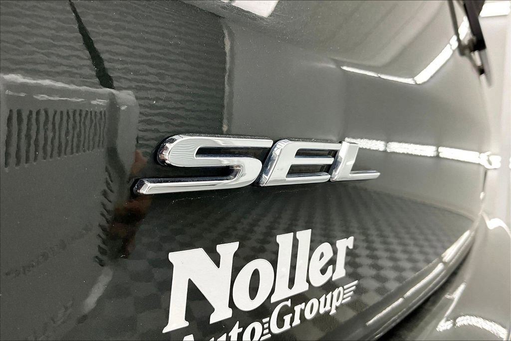 Certified 2024 Ford Edge SEL w/ Convenience Package AWD/4WD image 8