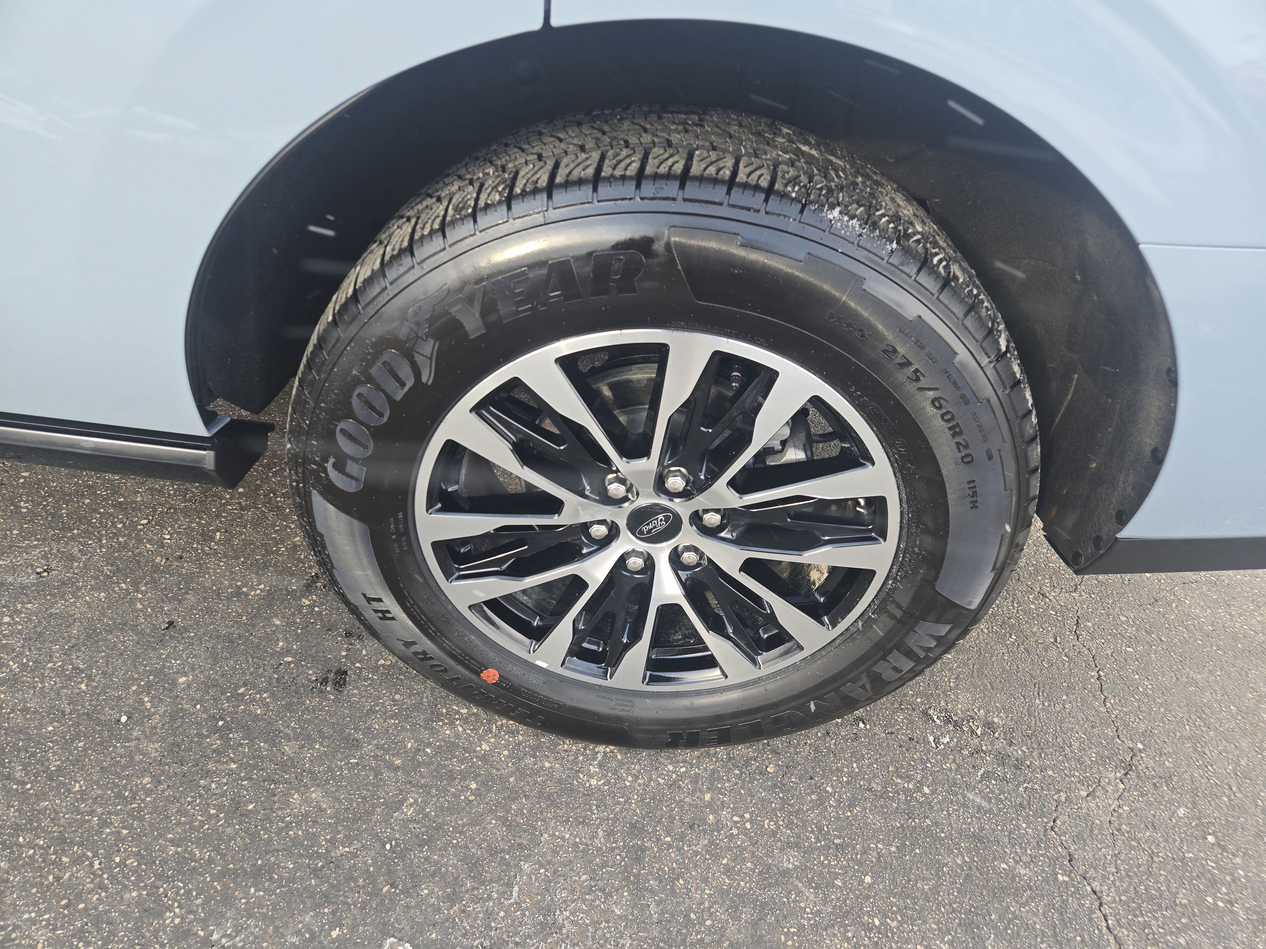 Certified 2025 Ford Expedition Platinum image 14