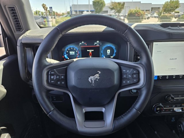 Certified 2025 Ford Bronco Badlands AWD/4WD image 13