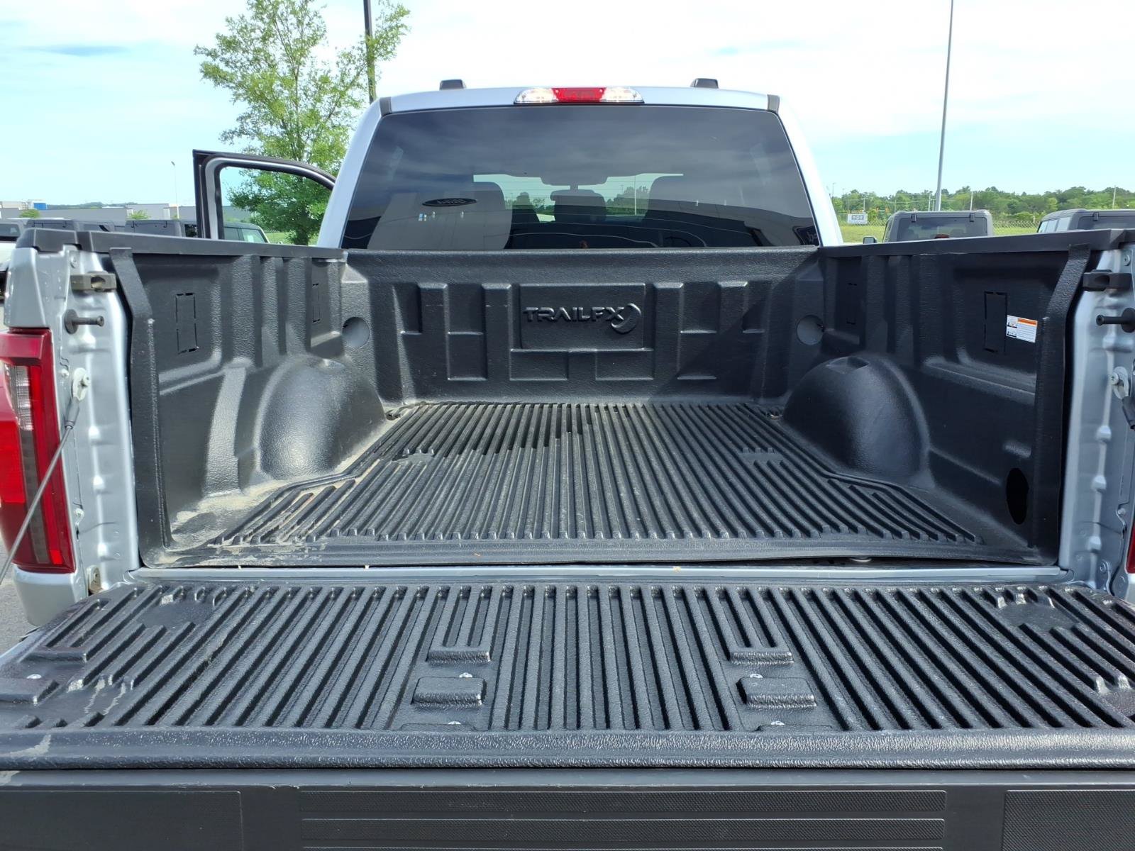 Certified 2025 Ford F150 XLT w/ Equipment Group 301A Standard AWD/4WD image 16