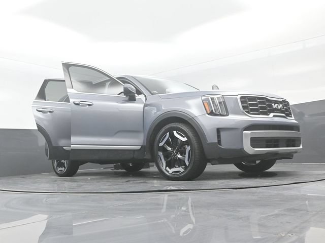 Used 2024 Kia Telluride S AWD/4WD image 30