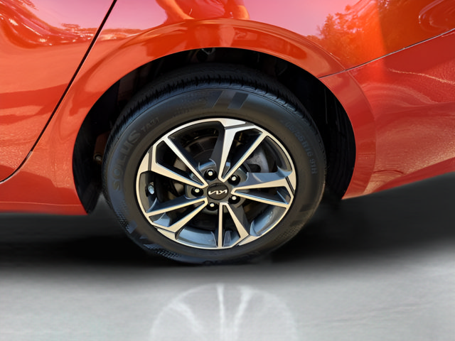 Used 2023 Kia Forte LXS w/ LXS Technology Package FWD image 20