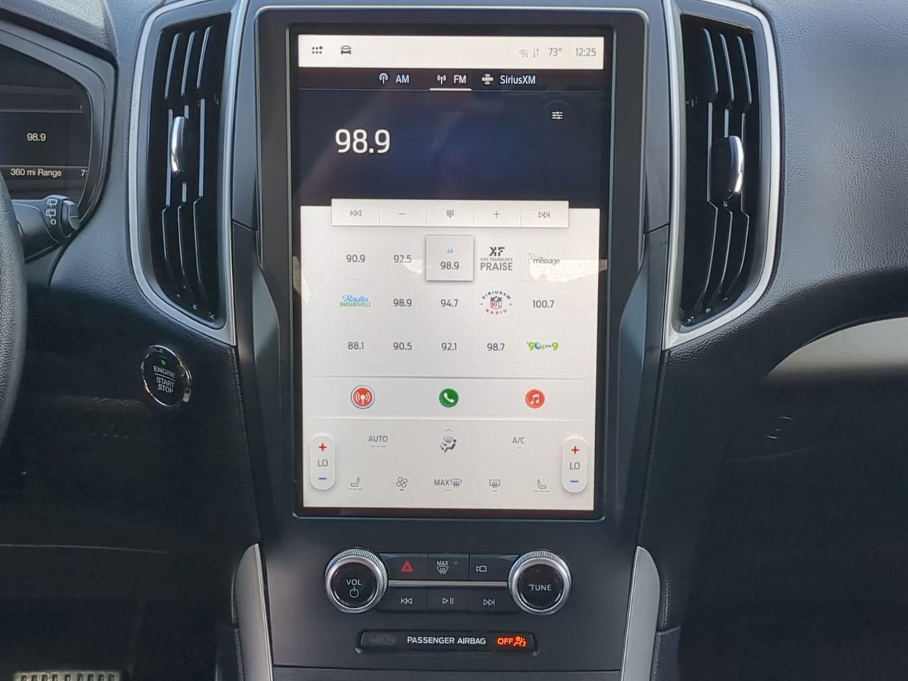 Certified 2024 Ford Edge SEL image 18