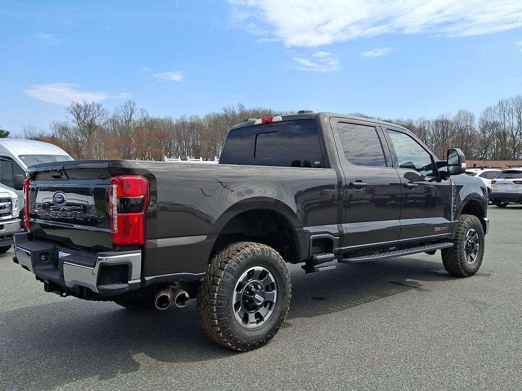 Certified 2024 Ford F350 Lariat w/ Tremor Off-Road Package image 6