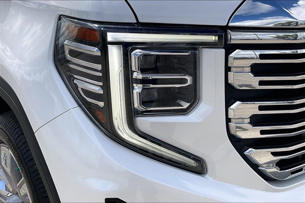 Used 2022 GMC Sierra 1500 Denali w/ Denali Reserve Package AWD/4WD image 33