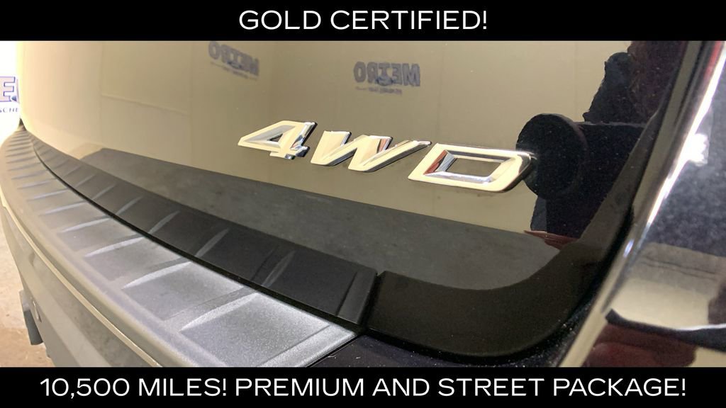 Certified 2025 Ford Explorer ST-Line w/ Premium Package AWD/4WD image 18