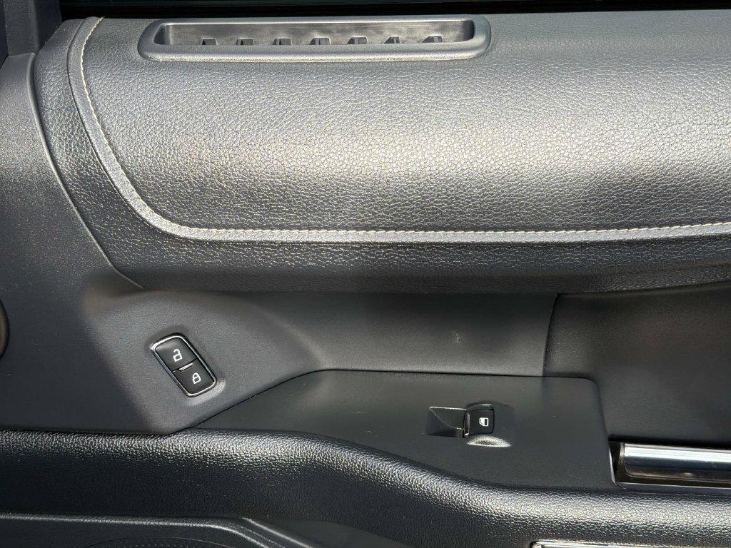 Certified 2022 Ford Expedition XLT RWD image 20