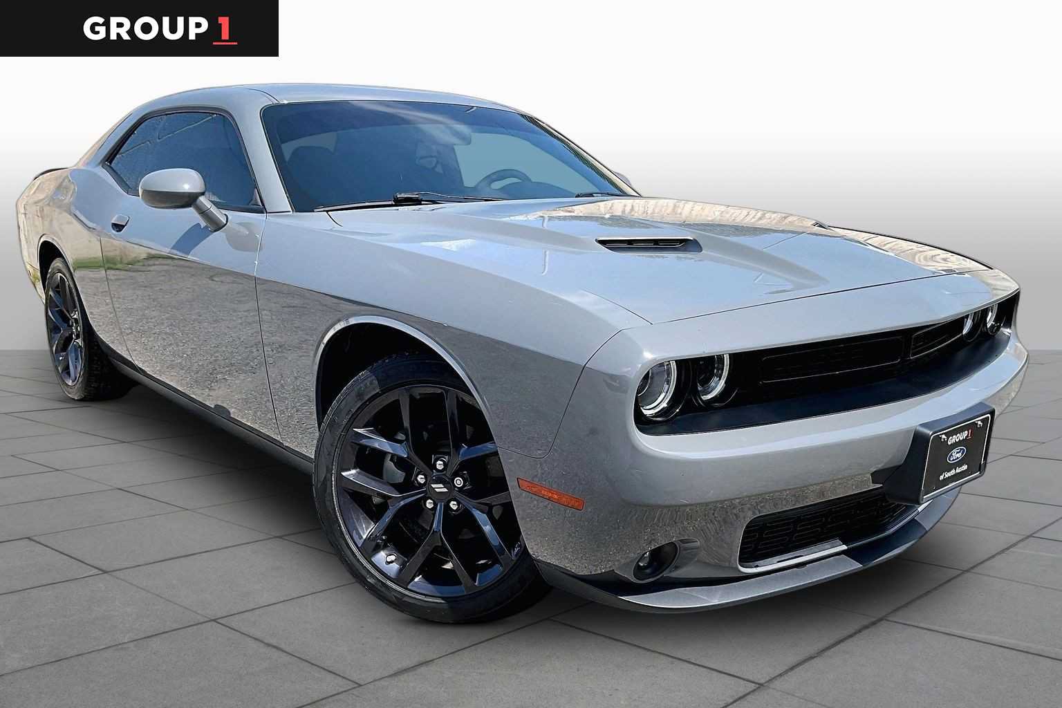 Used 2023 Dodge Challenger SXT w/ Blacktop Package RWD image 1