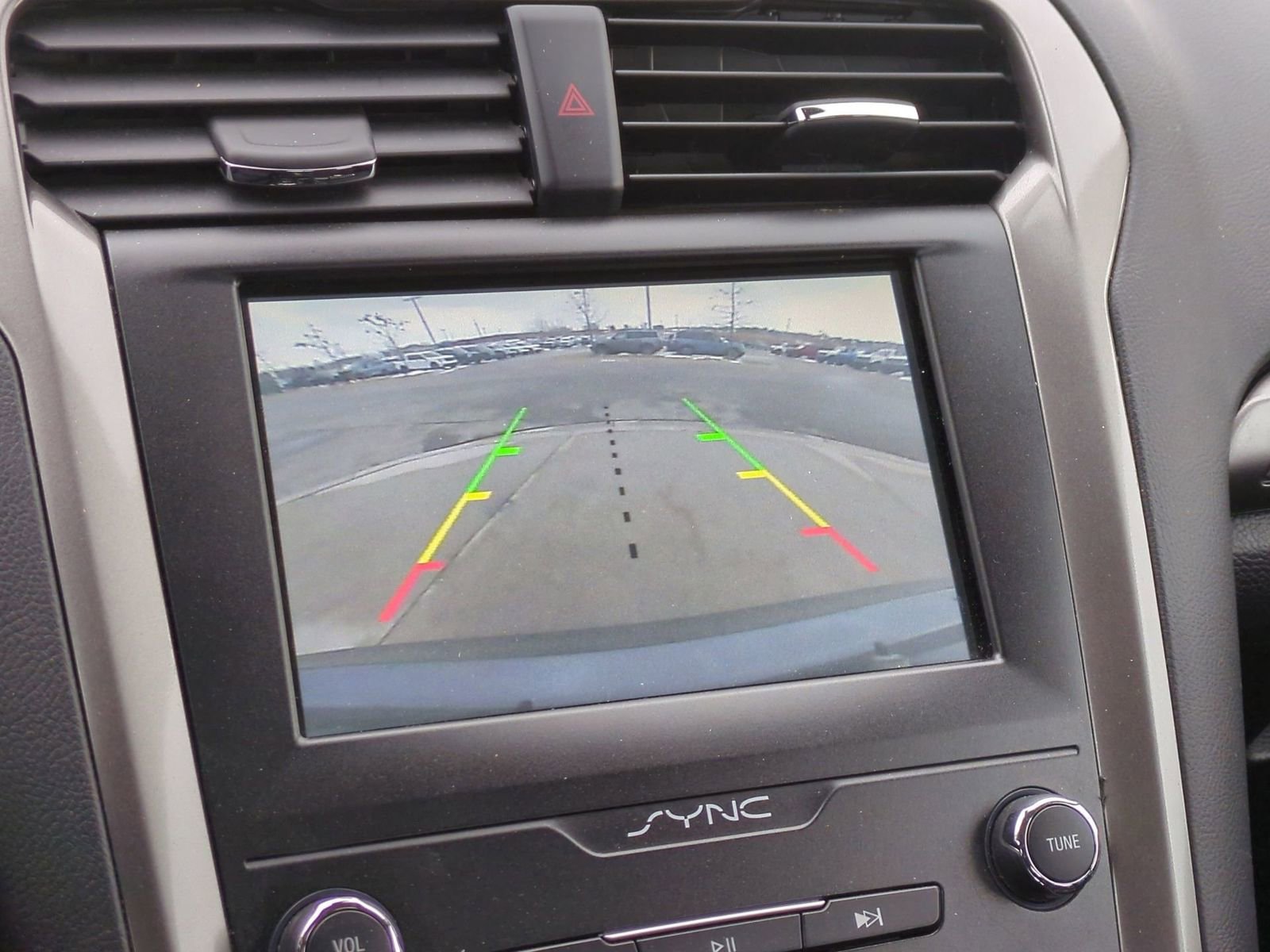 Certified 2020 Ford Fusion SE image 31