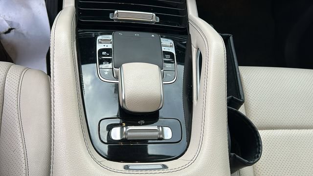 Used 2020 Mercedes-Benz GLS 450 4MATIC image 24