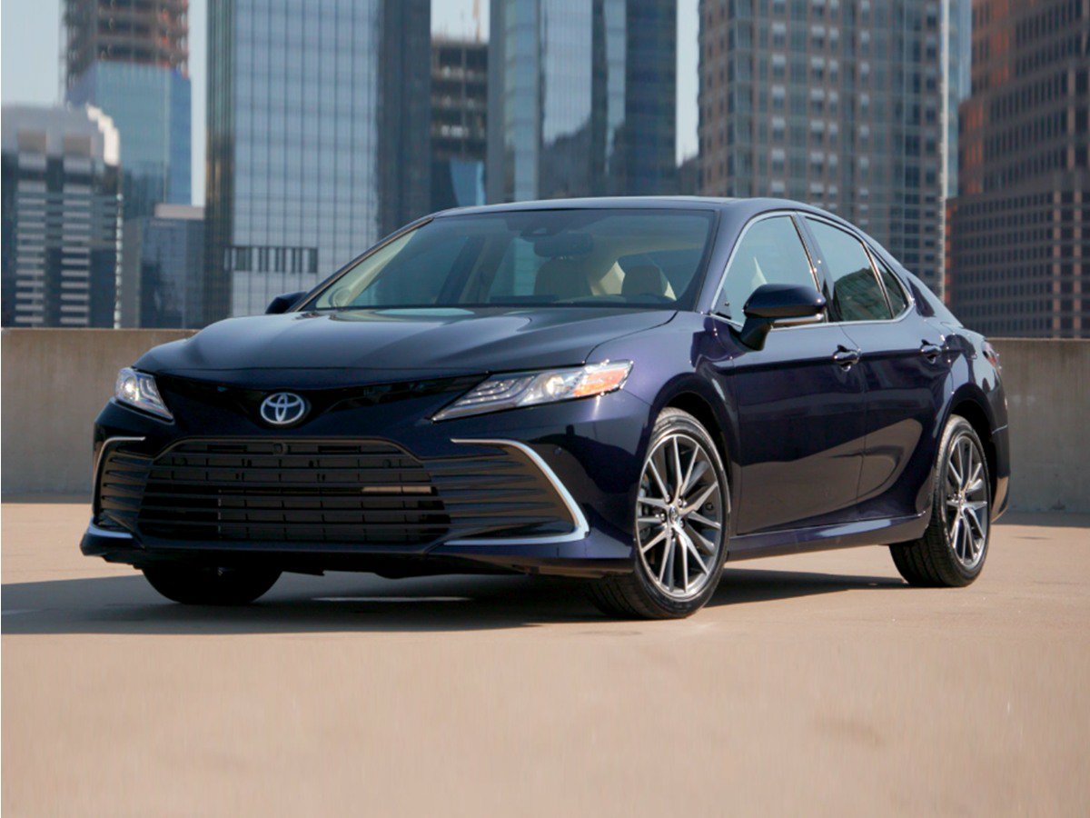 Used 2023 Toyota Camry LE w/ Convenience Package
