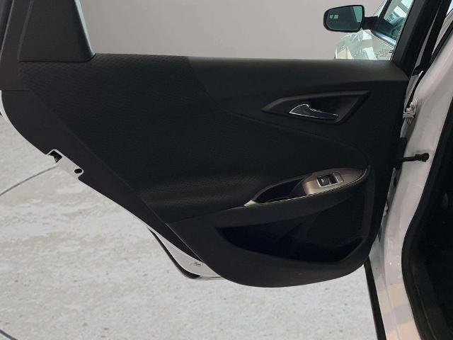 Used 2022 Chevrolet Malibu LS image 19