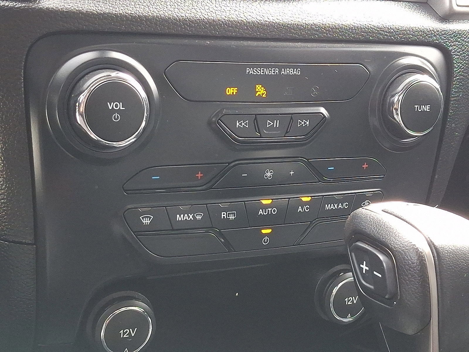 Certified 2021 Ford Ranger XLT w/ Equipment Group 301A Mid image 15