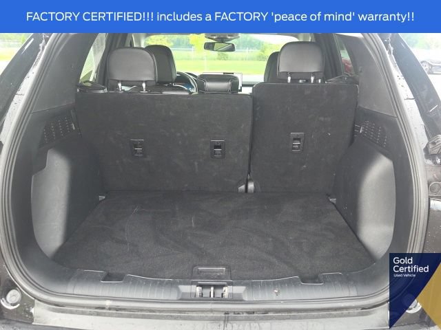 Certified 2025 Ford Escape Platinum AWD/4WD image 13