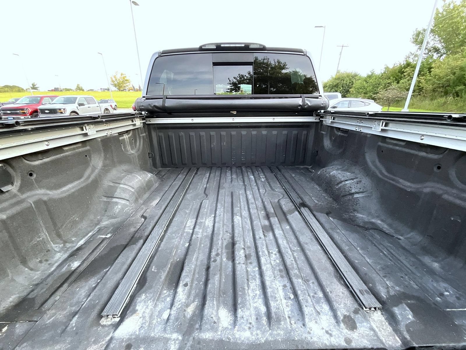 Used 2021 Nissan Titan PRO-4X w/ Pro-4x Convenience Package AWD/4WD image 23